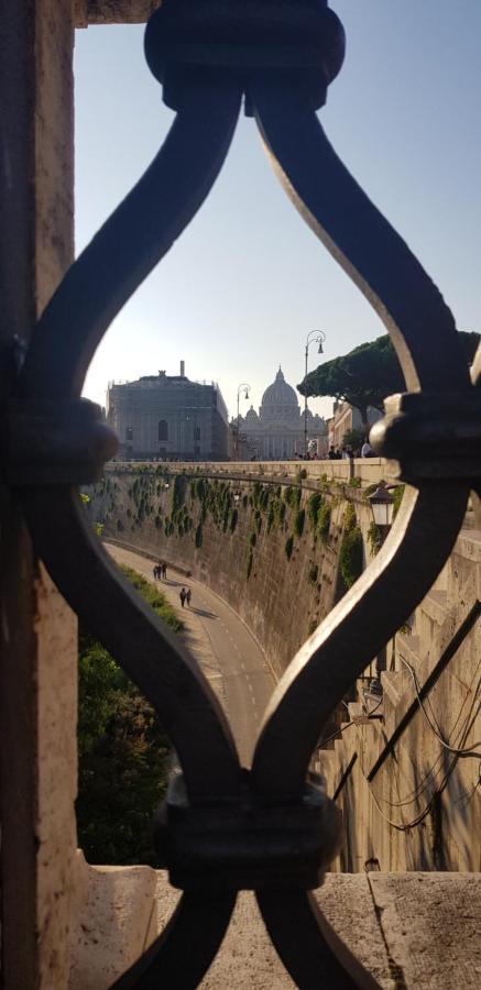 Vatican Tolemaide 1 Rome Exterior photo